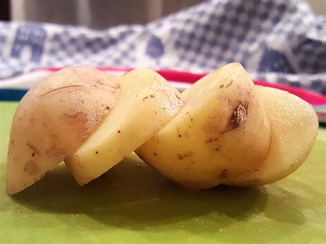 Zoete winterpeen met tijm uit de oven