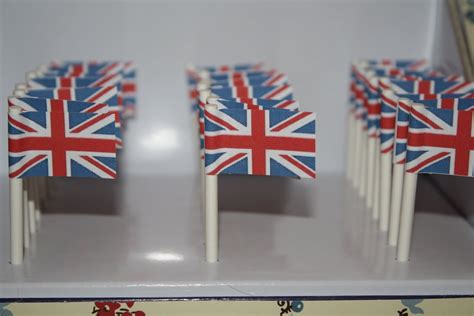 Party Sweet Party Mini British Flags