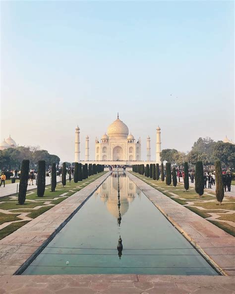 Taj Mahal Photo Free Human Image On Unsplash