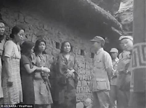 Japan Comfort Women Deal May Be Axed South Korea Warns Daily Mail Online
