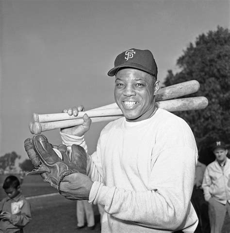 The case of Willie Mays' missing HR: Will he get credit for Negro ...