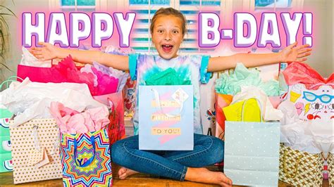 Opening Birthday Party Presents 🎁 Youtube