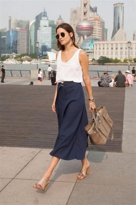 How To Dress For Work When Its Hot Out Summer Work Outfits Fashion