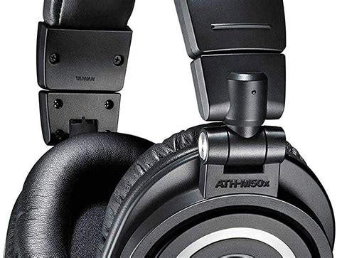 8 Best Closed Back Headphones Under 200 2021 Red Diamond Audio