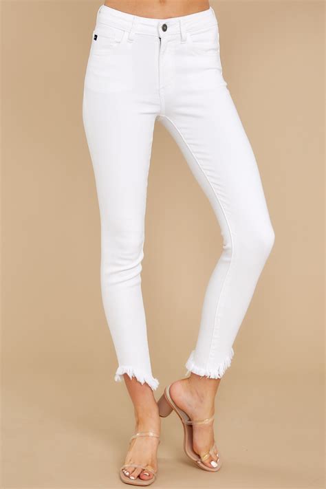 stylish-white-jeans-distressed-frayed-hem-jeans-bottoms-$44