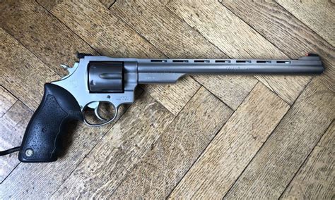 Taurus 44 Magnum 44 Revolver Second Hand Pistol Long Barrel For Sale