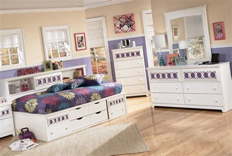 Zayley Twin Bookcase Storage Bed From Ashley B131 85 51 82 Coleman