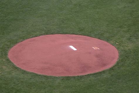 Building A Round Portable Pitching Mound In 6 Easy Steps