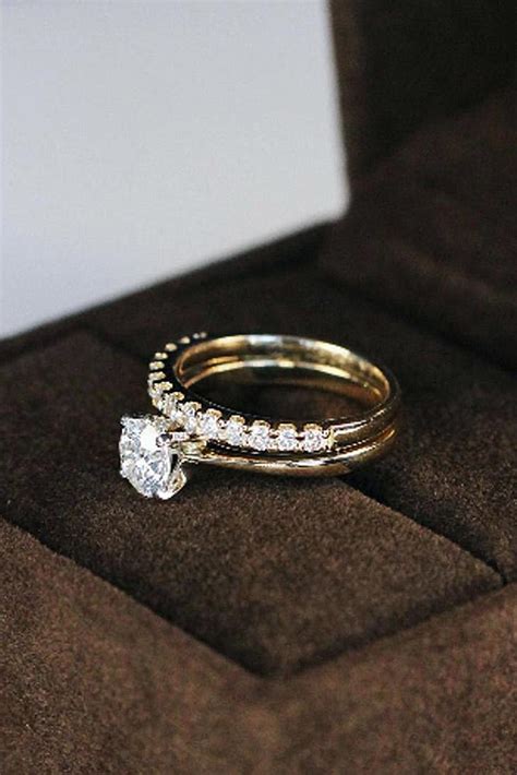 And maybe plan for how much did my engagement ring cost? 24 Classic Engagement Rings For The Timeless Bride | Oh So ...