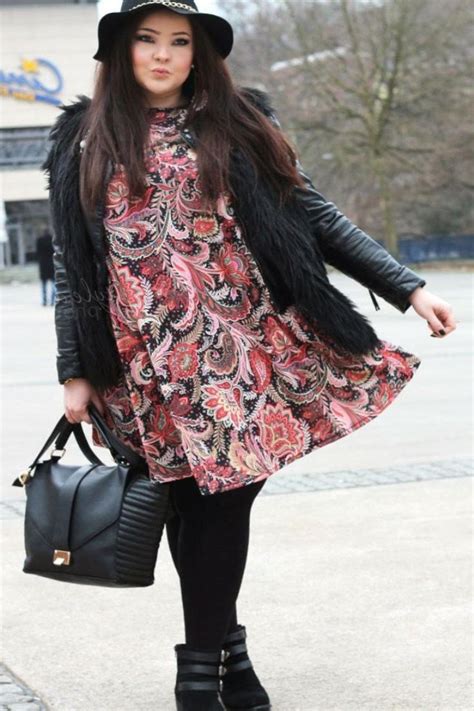 Fall style is all about learning to layer, embracing boots, and accessorizing in a way that keeps your wardrobe stylish but versatile. Top 10 Fall Fashion Inspiration for Plus Size Women - Top ...
