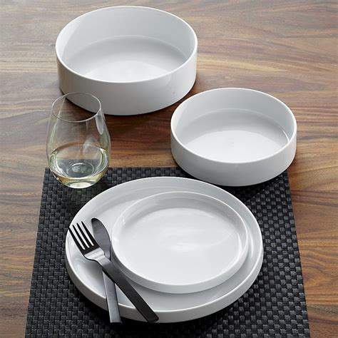 Frank Modern White Pasta Bowl Set Of 8 Reviews Cb2 Dinner Plates