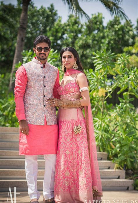 Pin By Vishakhapatil11 Com On Ethnic Wear Couple Wedding Dress