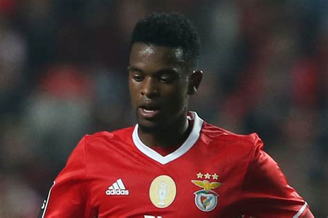 Nelson semedo destroying great players nélson cabral semedo (european portuguese nelson semedo took the #90secondschallenge last august. Nelson Semedo and Victor Lindelof to join Man United form Benfica - Daily Star
