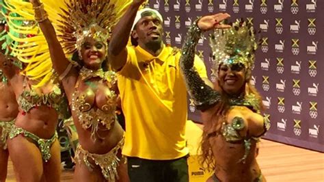 Usain Bolts Olympic Press Conference Turned Into A Huge Samba Dance Party