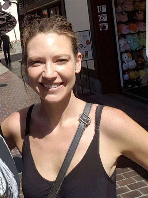 Yummy Pants Anna Torv Anna Torv Actresses Pictures Of Anna