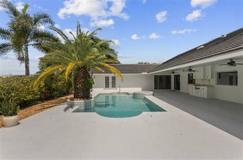 2819 Embassy Drive West Palm Beach West Palm Beach Luxury Homes And