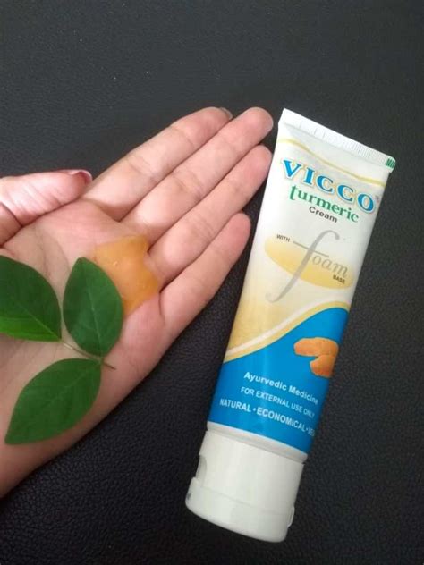 Vicco Turmeric Cream Foam Base Face Wash For All Your Skin Problems