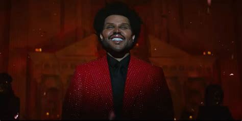 Abel makkonen tesfaye, professionally known as 'the weeknd' is a canadian singer born in toronto. What happened to The Weeknd? Is his plastic surgery look ...