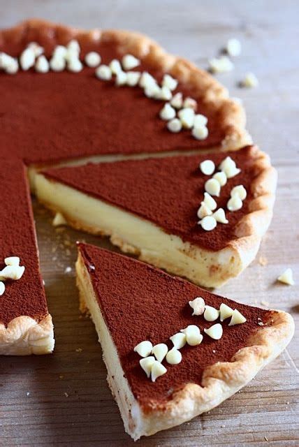 10 biscotti fatti in casa di cicogna di zenzero decorati con royal glass sugar cookies fatti a. Crostata al cioccolato bianco e cardamomo | Cioccolato ...