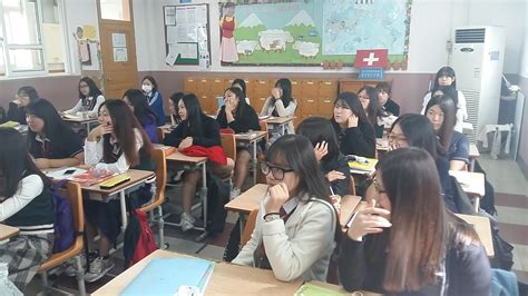 Balaslah ucapan belasungkawa yang disampaikan secara langsung dengan mengatakan terima kasih dengan tulus. altiample: ucapan selamat pagi bahasa korea