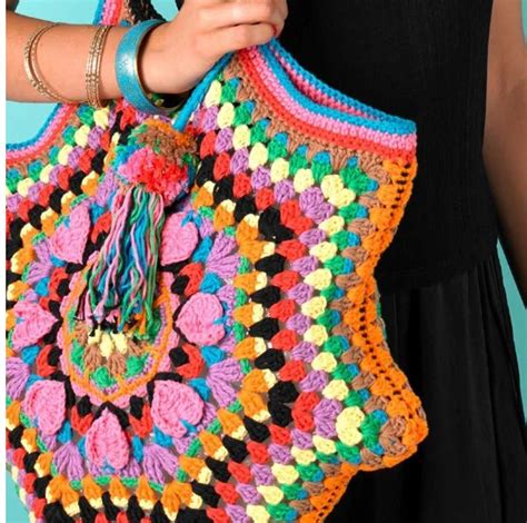 Crocheted Boho Bag Free Pattern Nanas Favorites Crochet Boho Bag