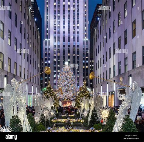 The Rockefeller Center Christmas Tree And Rockefeller Center At Night