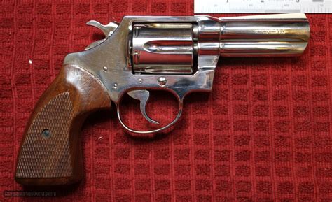Colt Detective Special 3 Barrel Full Nickel 6 Shot 38 Special Revolver