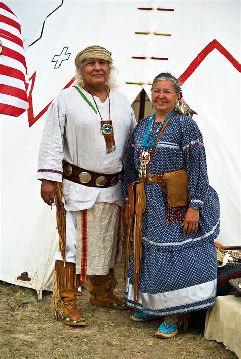 Tree, leaves, shovel, ketapang, centipede, principal, kara tree, neem tree. Lipan Apache | Retired policeman and his wife retired ...