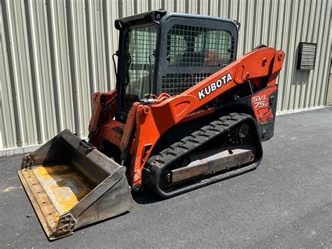 2013 Kubota SVL 75-2 Enclosed Tracked Skid Steer - Platinum Truck and