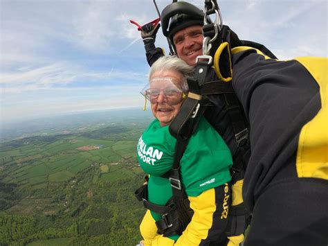 Fearless Rosemary Skydives In Aid Of Macmillan Raising Over £2090