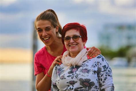 Witamy na stronach gabinetu dr anny jędrzejczyk w poznaniu. Starsza Pani musi fiknąć. Odcinek 8. Joanna Jędrzejczyk z ...