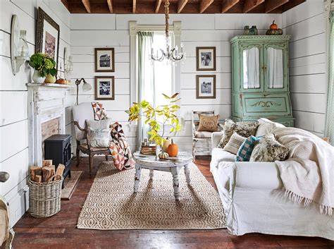 For some reason, i always like to give my decorating styles a name. 16 Fall Living Room Decor Ideas to Spruce Up Your Home for the Season | Better Homes & Gardens