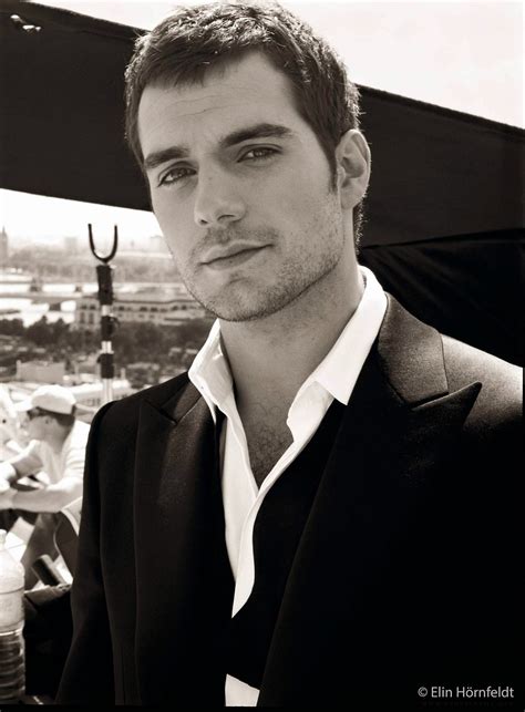 Just because henry cavill makes a dashing clark kent doesn't mean he's always superman in 2016, cavill's girlfriend, tara king, was 13 years younger than him—and she couldn't even drink. Henry Cavill Latinfans: Nuevas Imagenes de Henry Cavill en ...