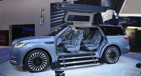 Lincoln Shows The Way Forward With Navigator Concept Carscoops