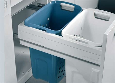 Wenn sie einen großen haushalt mit vielen personen haben, dann mangelt es sicher an einem nie: LaundryCarrier für 60er Schrank, 2 x 33 Liter Wäsc ...
