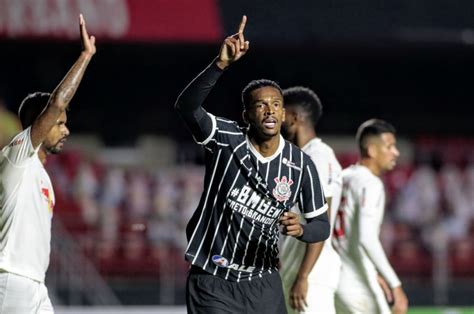 Check spelling or type a new query. Vídeo: Melhores momentos de RB Bragantino 0 x 2 Corinthians