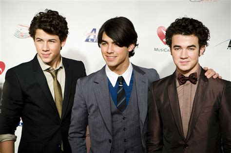 Jonas Brothers Everything You Need To Know Biography