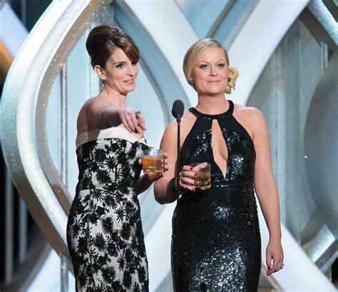 Video Tina Fey And Amy Poehler Hosting 2014 Golden Globes We Are Movie Geeks