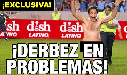 PRODU Eugenio Derbez Runs Naked Across Social Media