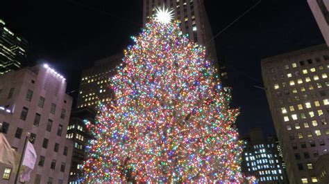 The First Rockefeller Center Christmas Tree Appeared Nearly 100 Years Ago