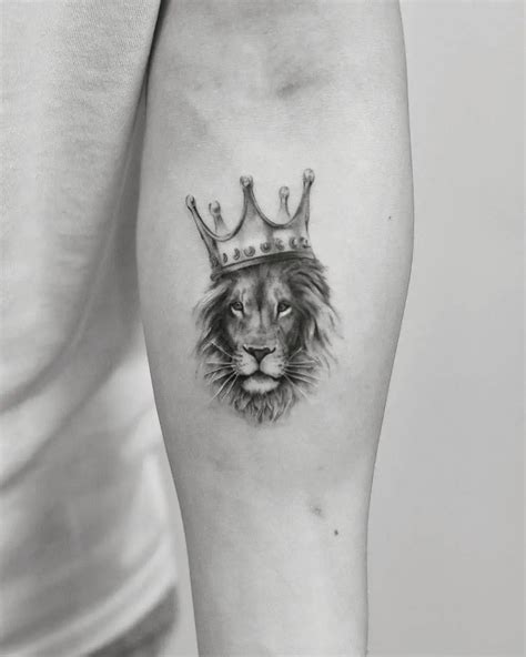 30 Lion Tattoo Designs Simple Lion Tattoo Designs Small Lion Tattoo