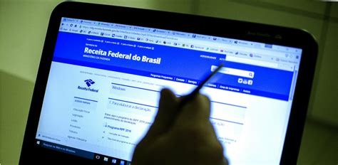 Mais de 11 milhões de declarações já foram entregues. Imposto de Renda 2021: como baixar programa para declarar ...