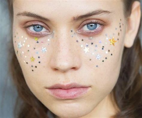 Make Com Glitter Para O Carnaval — Niina Secrets Glitter Carnaval