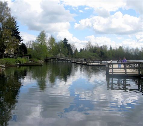The Boardwalk Mill Lake Abbotsford Bc A Lovely Spring Flickr