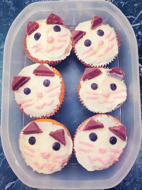 Made Some Best Girl Cupcakes Rddlc