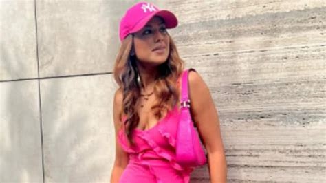 Naagin Fame Nia Sharma Bold And Sexy Photos In Pink Gown Pics Goes Viral On Social Media