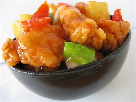 Today, i will share the sweet and sour fish recipe of my friend's mother with my lovely people. Sweet and Sour Fish Recipe | BlogChef.net