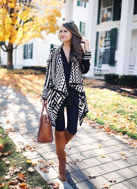 Click for the perfect pairings! The Way To Wear Leggings This Fall, 50 Outfit Ideas - BelleTag