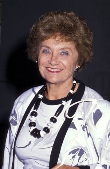 Golden Girl Estelle Getty Passes Away At 84 Popsugar Celebrity