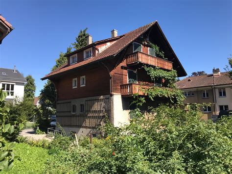10 treffer auf allen grossen schweizer immobilienmarktplätzen. Schönes Haus im Chaletstil im Liebefeld - Wyss ...